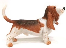 Basset'i koerafiguur