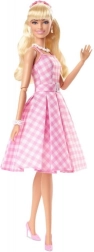 Barbie filminukk Margot Robbie roosas kleidis