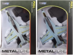 Metallist patareitoitel lennuk heli ja tuledega