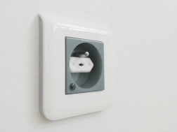 Valge elektripistiku kaitse