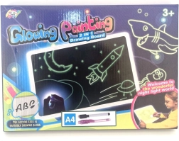 Pimedas helendav A4 joonistustahvel lastele