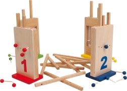 Puidust mäng The Ruddy Holes