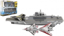 Lennukikandja hävitajate mudelitega