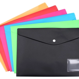 Plastikust kaust trukiga 36 × 26 cm