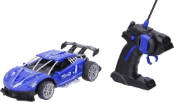 Võidusõidu RC auto suitsuefektiga
