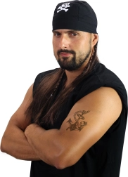 Piraadiparukas koos rätikuga