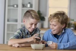 MAC TOYS geoodide kasvatus – eksperimentaalne komplekt