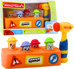 Interactive hammer with light-up moles – building fun for kids