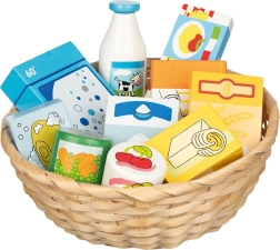 Puidust ostukorv toiduainetega lastele