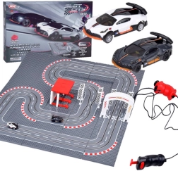 BUGATTI brick-built racetrack with 2 remote-controlled cars