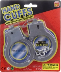 Plastist laste käerauad võtmetega