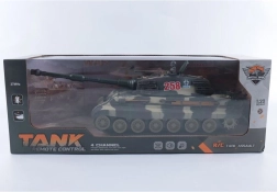 Kaugjuhitav tank valguse ja heliga