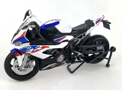 BMW S1000RR mootorratas mõõtkavas 1:12, valge
