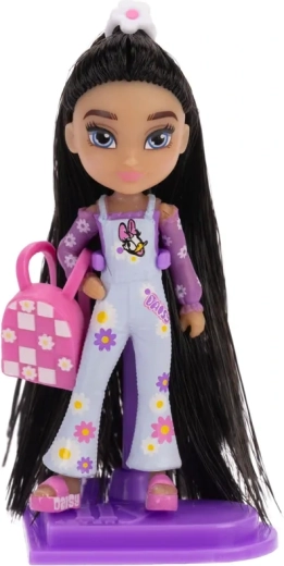 Stylish mini doll with Daisy theme