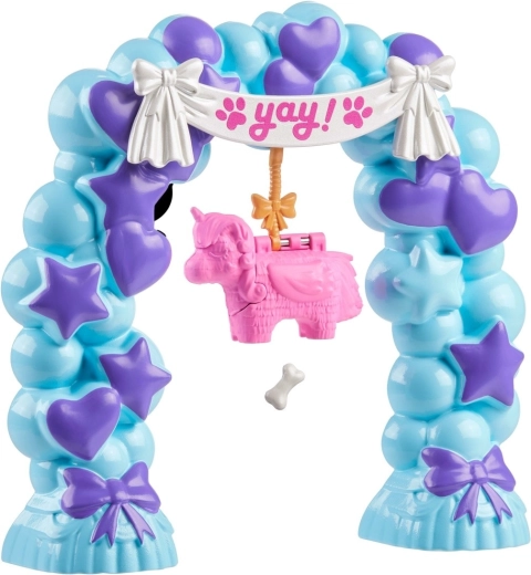 Õhupallikaarest ja piniatast koosnev lava suureks show’ks