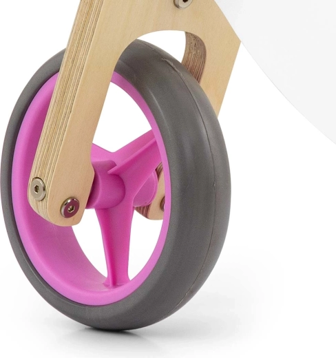 7" foam wheels and an adjustable seat
