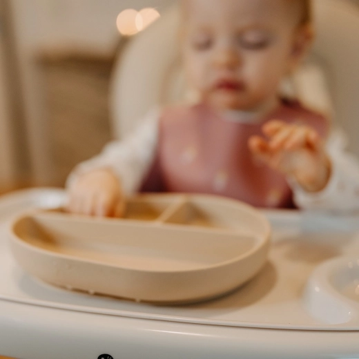 Suction cup for stability on the table and high chair