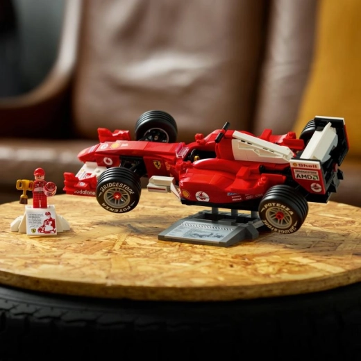 Michael Schumacheri minifiguur poodiumiga