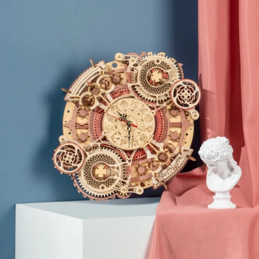Impressive time machine-inspired design