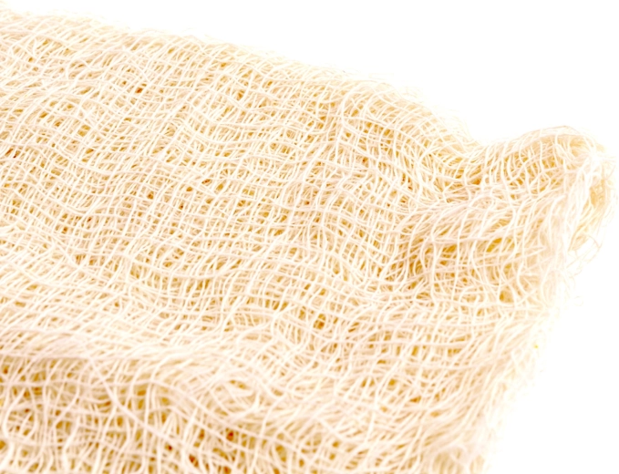 Easy-to-shape mesh structure