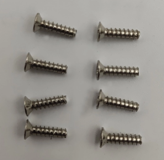 Süvistatud kruvid 2×8 mudelile Skull Nightstorm (8 tk) Jamara