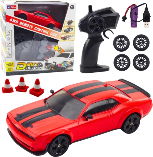 RC driftiauto 4WD vahetatavate ratastega – punane