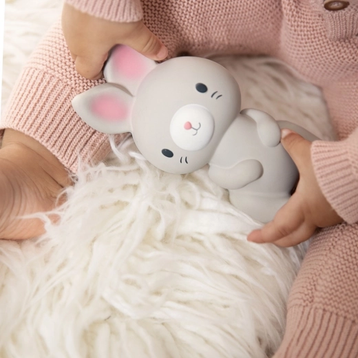 Soft natural rubber for gentle relief