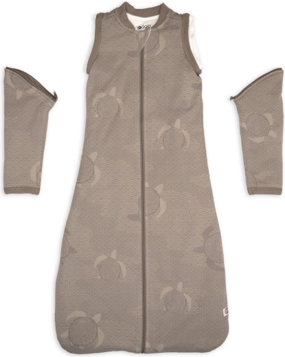 Detachable sleeves for year-round use