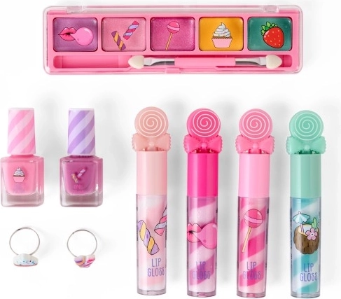 Everything for first makeup in one place