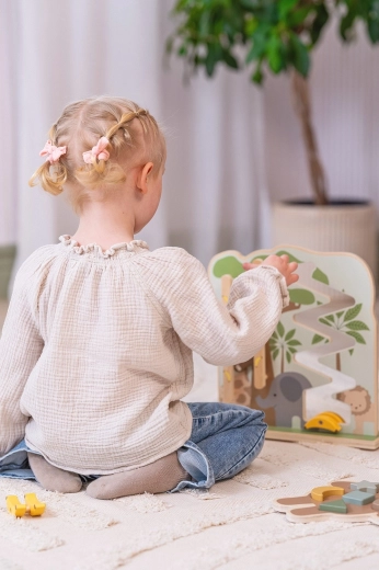 Development of fine motor skills and coordination