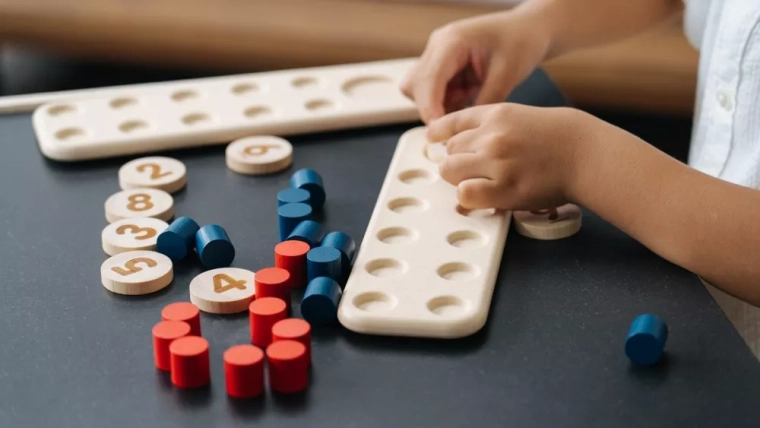 Development of fine motor skills and concentration