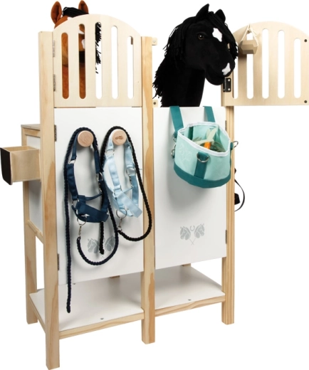 Flexible holders and generous storage