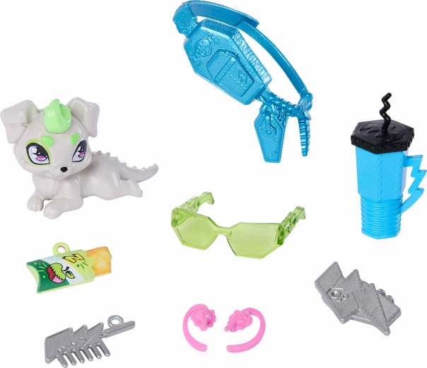 Pet and 7 themed accessories