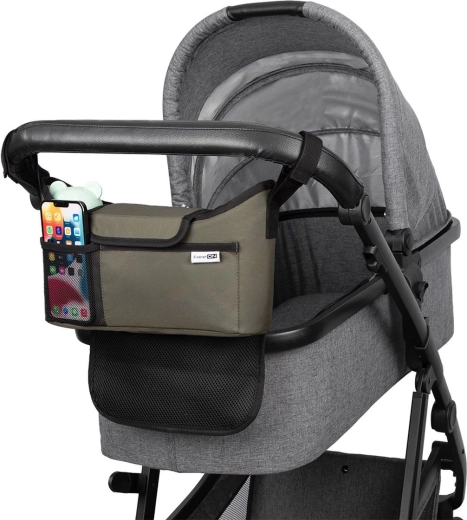 Quick and secure attachment to the stroller