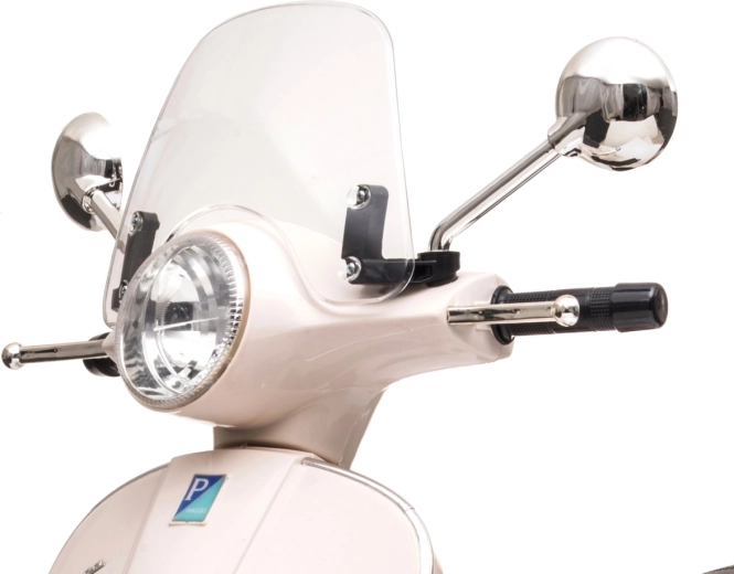 Vespa litsentsitud disain realistlike detailidega