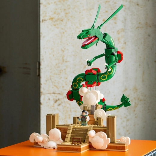 Sky Pillar alus ja Zinnia minifiguur