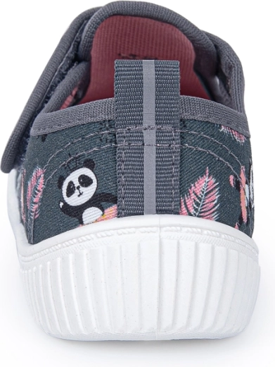 Easy fastening and better foot support
