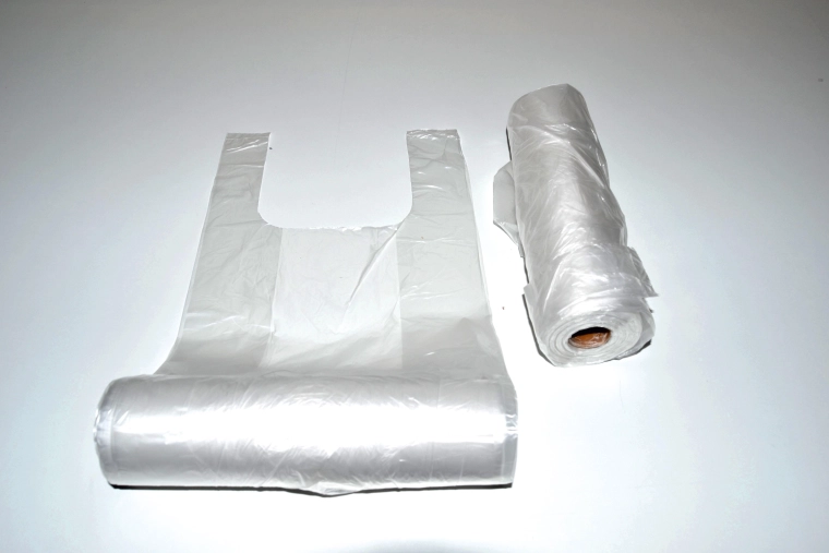 Läbipaistvad mikrotenkotid 5 kg, rull 200 tk