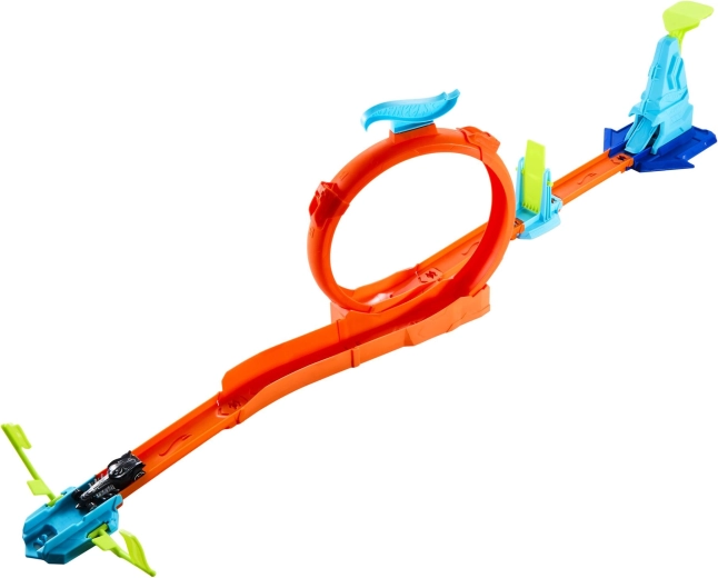 Hot Wheelsi trikirada takistustega
