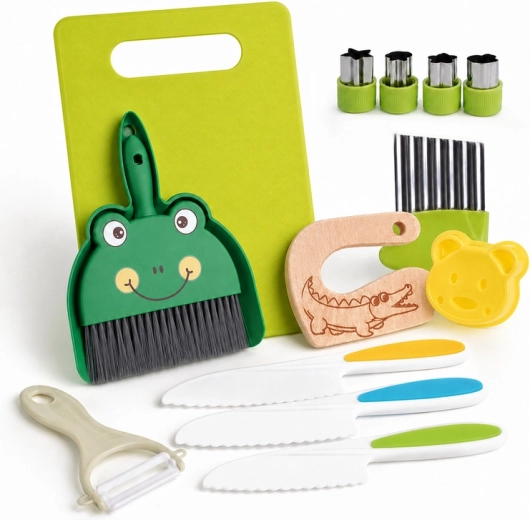 Children’s kitchen set, 14 pieces for cutting and shaping
