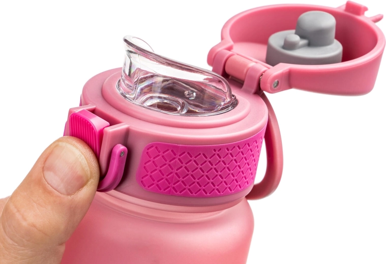 One‑handed opening and clean spout