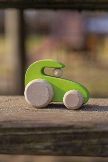Goki Petits Pilotes wooden tractor
