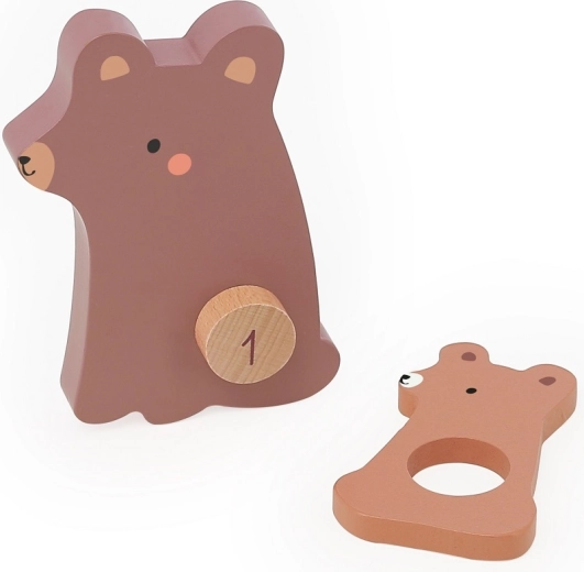 Durable wood and gentle Sarah Betz design