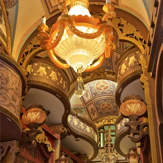 Luksuslik miniatuurne raamatukogu