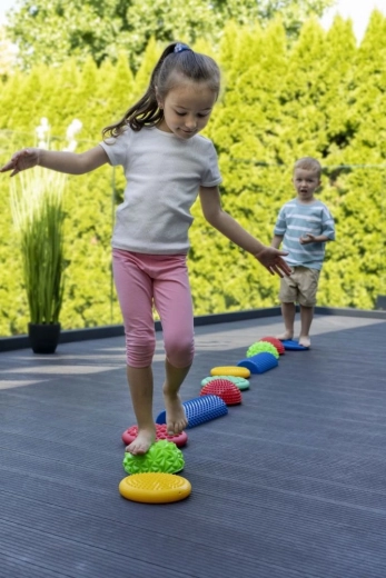 Turvaline libisemiskindel pind