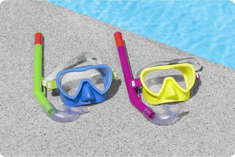 Ergonomic snorkel for easy breathing