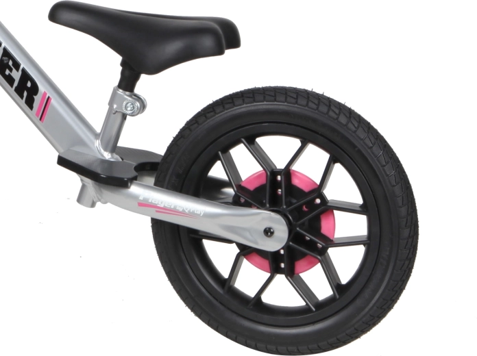 Adjustable seat and handlebars that “grow” with the child