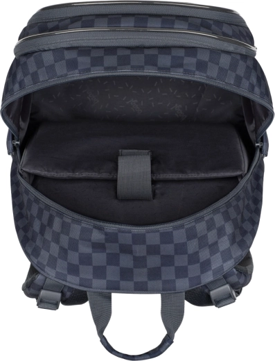Ergonomic backpack with pocket for 15" laptop