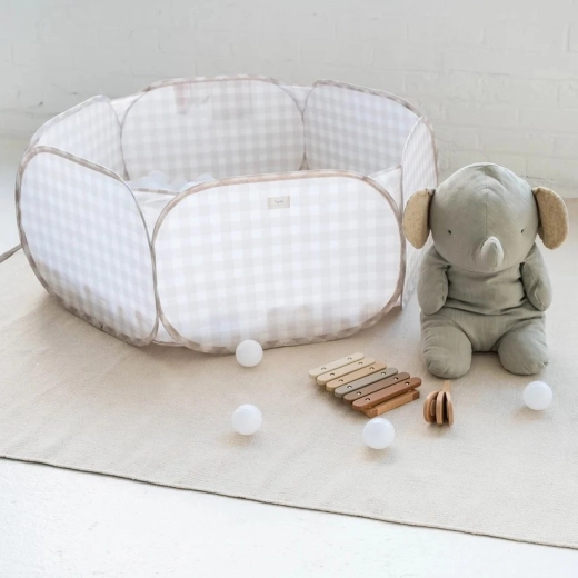 Stable shape and space for ball fun