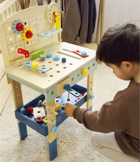 Arendab motoorikat ja loogikat